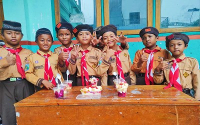 Salad Buah Pramuka, Simbol Kerja Sama dan Kebersamaan.